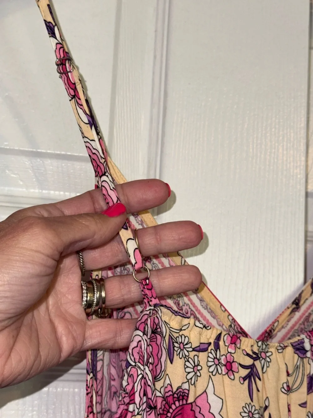 Rusttydustty Floral Boho Maxi Dress Pink Beige V-Neck Tassel Tie Size S - Picture 8 of 9